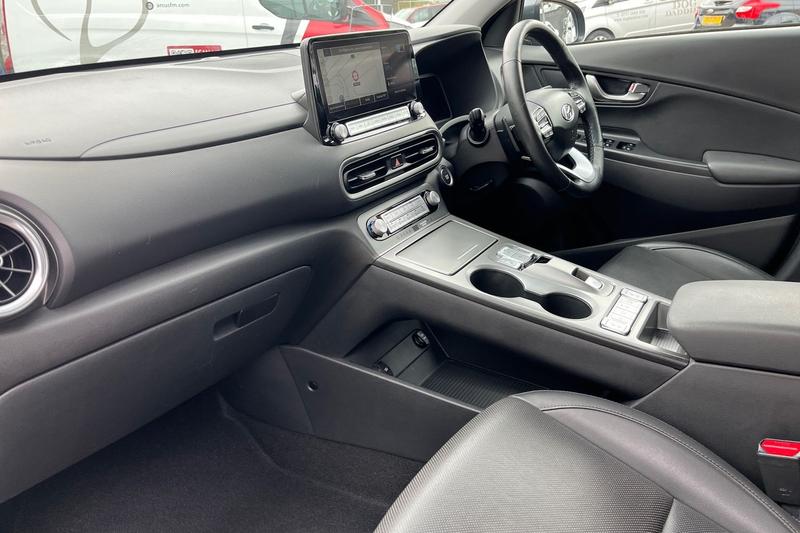 Used Hyundai KONA 2022 for sale - 78055643: Photo 18