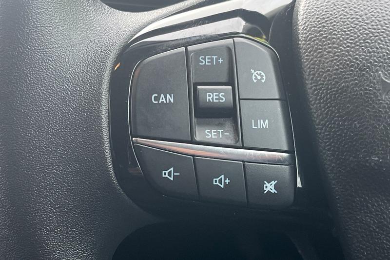 Used Ford Fiesta 2022 for sale - 76862454: Photo 26