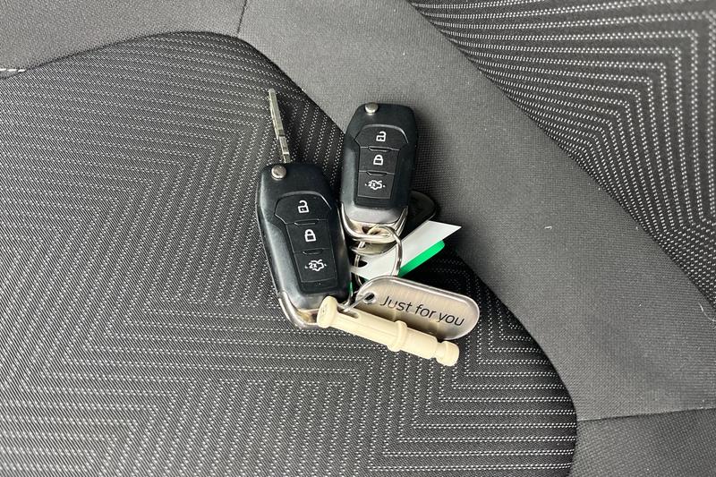 Used Ford Fiesta 2022 for sale - 76862454: Photo 32