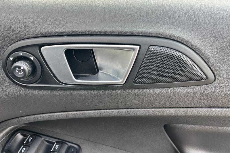 Used Ford Ecosport 2017 for sale - 77493307: Photo 25