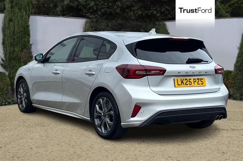 Used Ford Focus 2025 for sale - 77918583: Photo 2