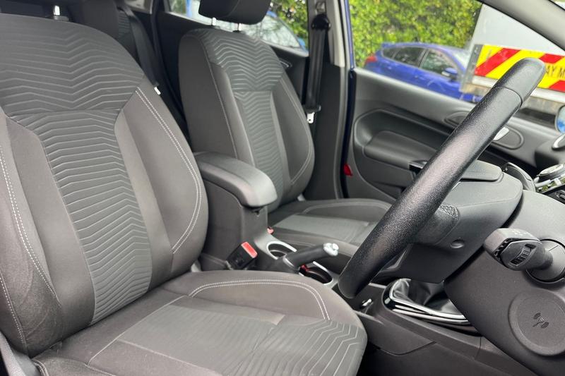 Used Ford Fiesta 2015 for sale - 77785356: Photo 17