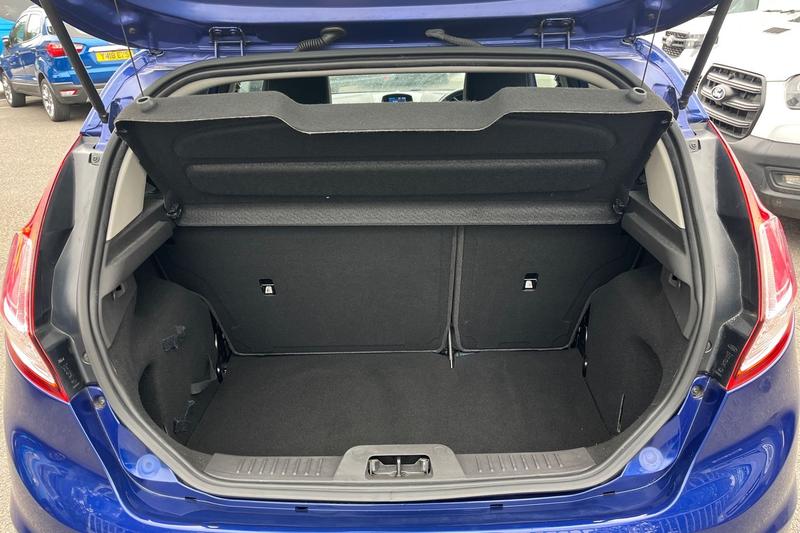 Used Ford Fiesta 2015 for sale - 77785356: Photo 21