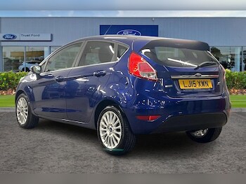 Used Ford Fiesta 2015 for sale - 77785356: Photo