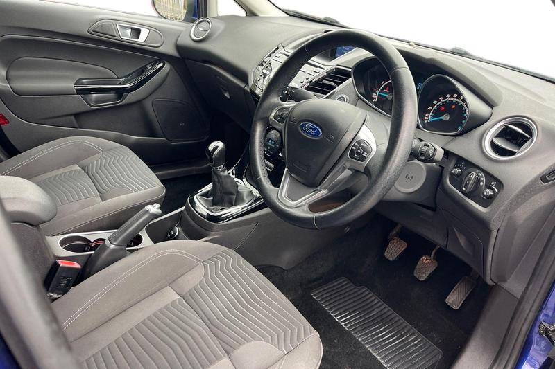 Used Ford Fiesta 2015 for sale - 77785356: Photo 9