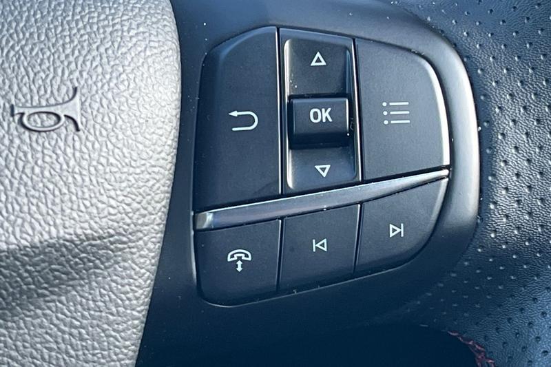 Used Ford Kuga 2025 for sale - 76603393: Photo 24