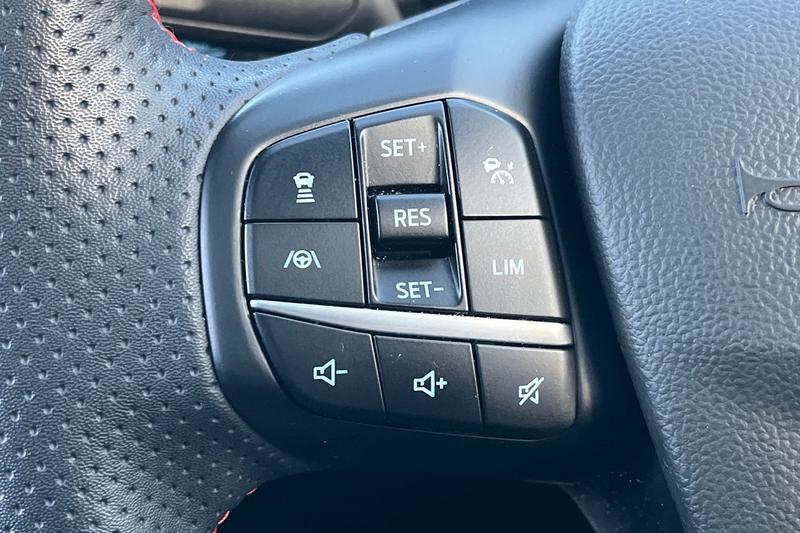 Used Ford Kuga 2023 for sale - 76904557: Photo 27