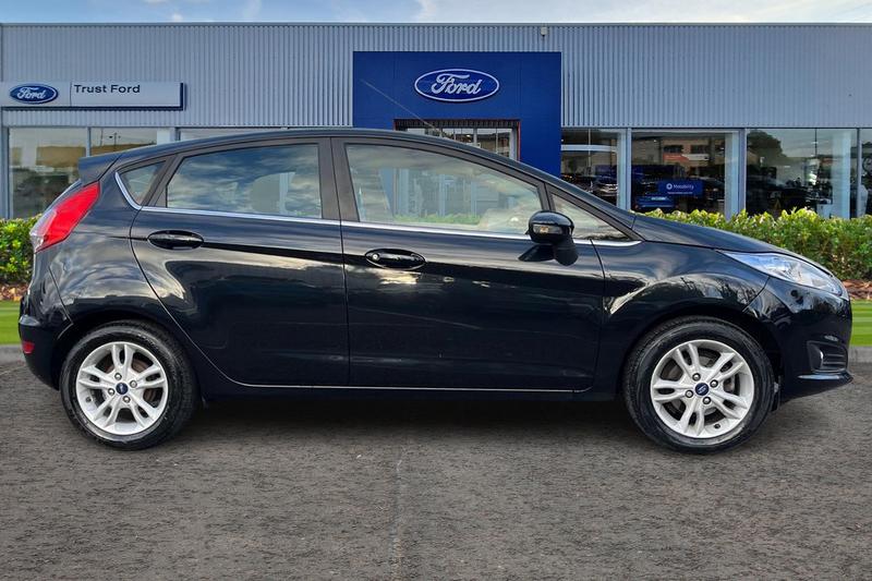 Used Ford Fiesta 2015 for sale - 76631430: Photo 3