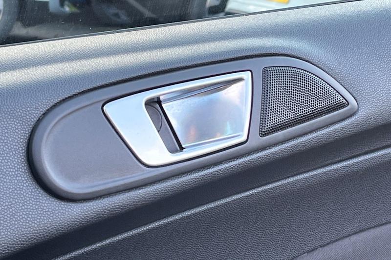 Used Ford Fiesta 2015 for sale - 76631430: Photo 30