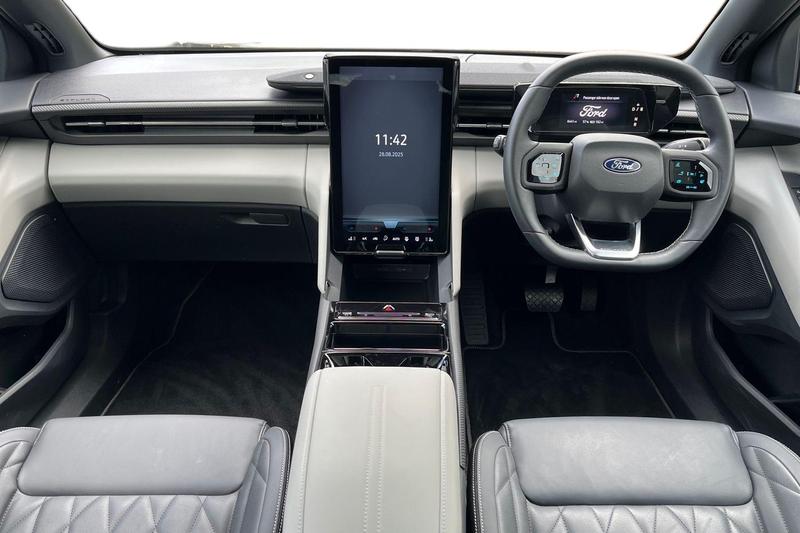 Used Ford Explorer 2025 for sale - 76908785: Photo 10