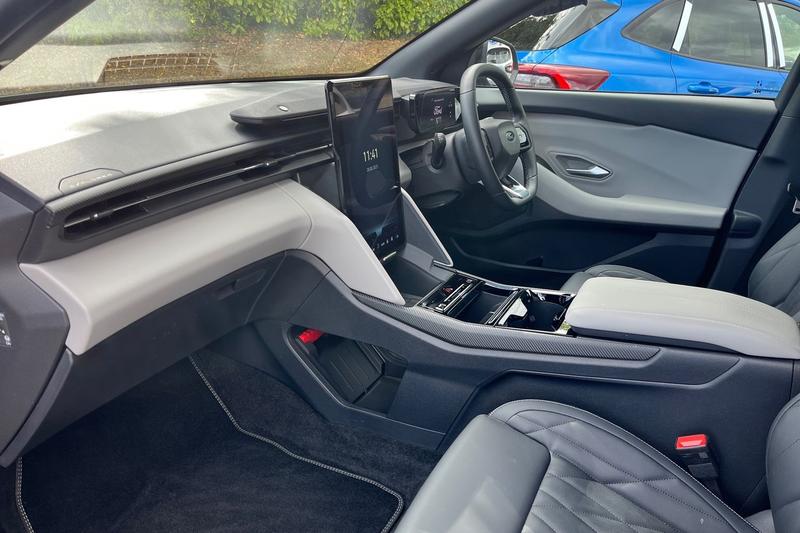 Used Ford Explorer 2025 for sale - 76908785: Photo 18