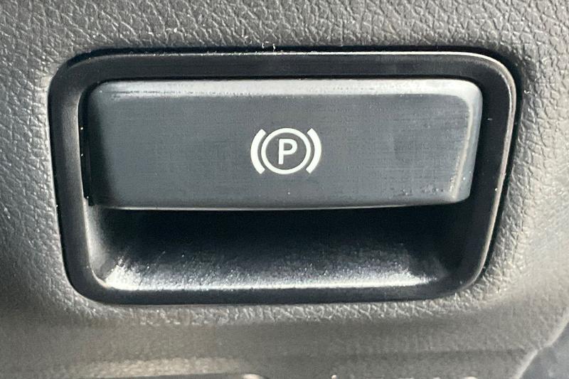 Used Mercedes-Benz A-Class 2017 for sale - 77804583: Photo 38