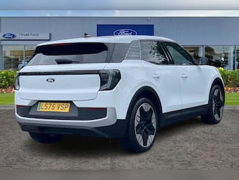 Used Ford Explorer 2025 for sale - 79713535: Photo