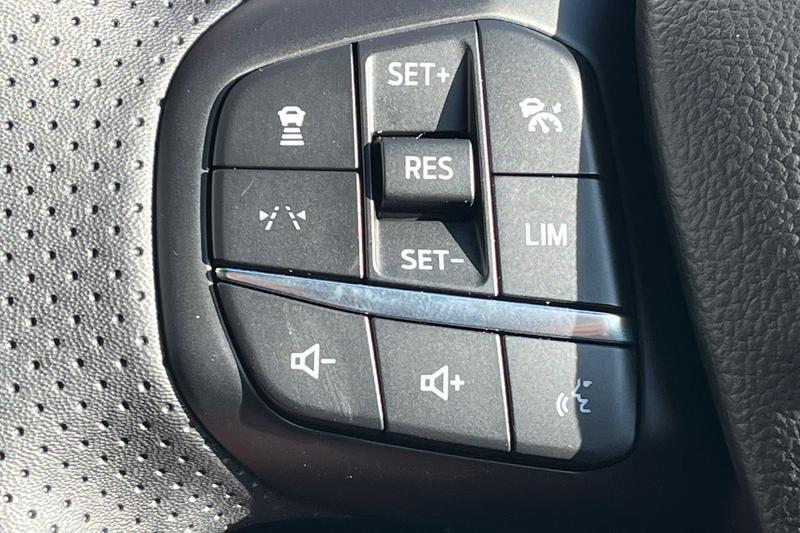 Vehicle 33