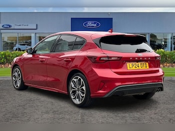 Used Ford Focus 2024 for sale - 76234906: Photo 2