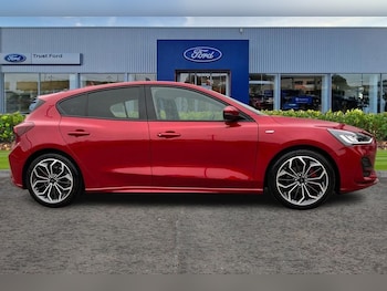 Used Ford Focus 2024 for sale - 76234906: Photo 3