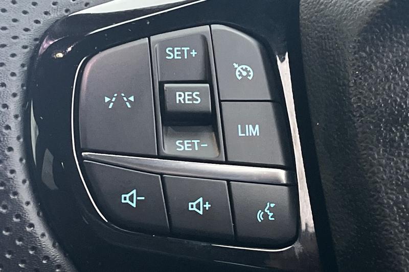 Used Ford Puma 2025 for sale - 76931308: Photo 27