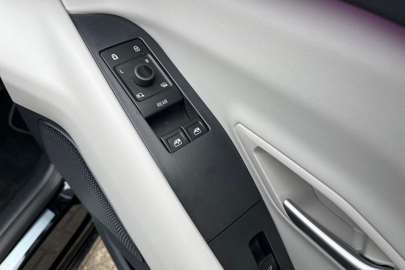 Used Ford Capri 2024 for sale - 77965869: Photo 16