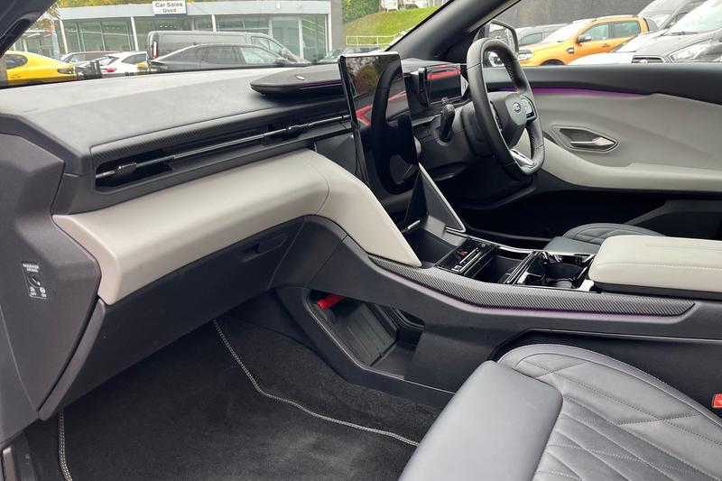 Used Ford Capri 2024 for sale - 77965869: Photo 18