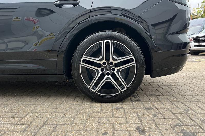 Used Ford Capri 2024 for sale - 77965869: Photo 8