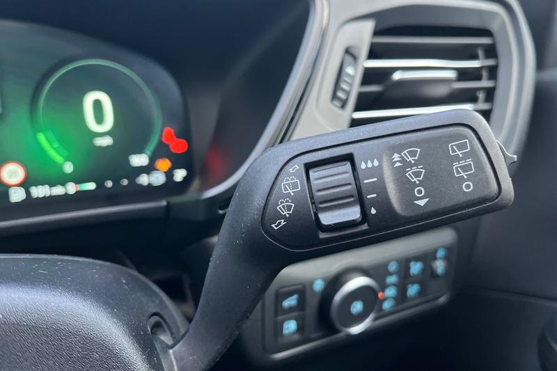 Used Ford Kuga 2025 for sale - 77121237: Photo 15