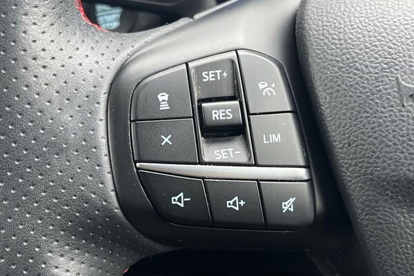 Used Ford Kuga 2020 for sale - 76266062: Photo 36
