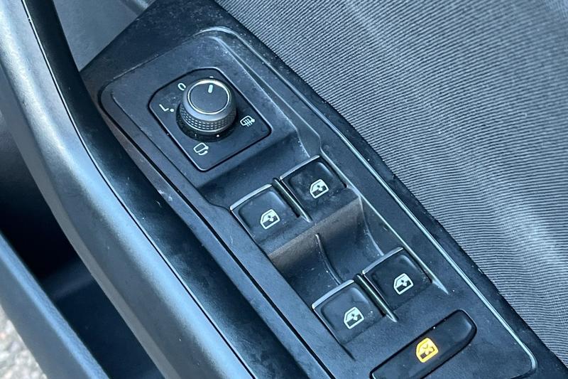 Used Volkswagen T-Roc 2022 for sale - 76895394: Photo 16