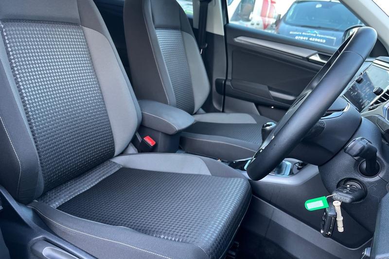 Used Volkswagen T-Roc 2022 for sale - 76895394: Photo 17