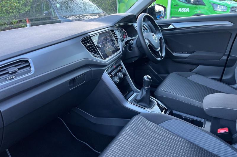 Used Volkswagen T-Roc 2022 for sale - 76895394: Photo 18