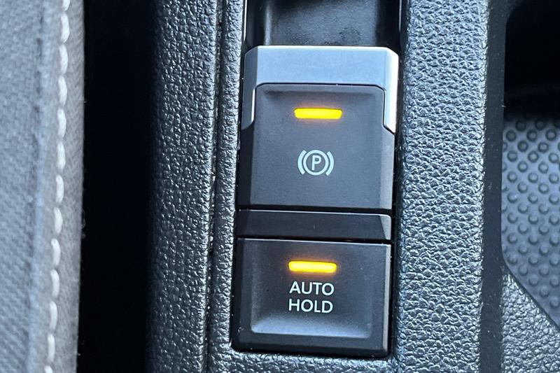 Used Volkswagen T-Roc 2022 for sale - 76895394: Photo 26