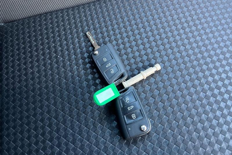 Used Volkswagen T-Roc 2022 for sale - 76895394: Photo 34