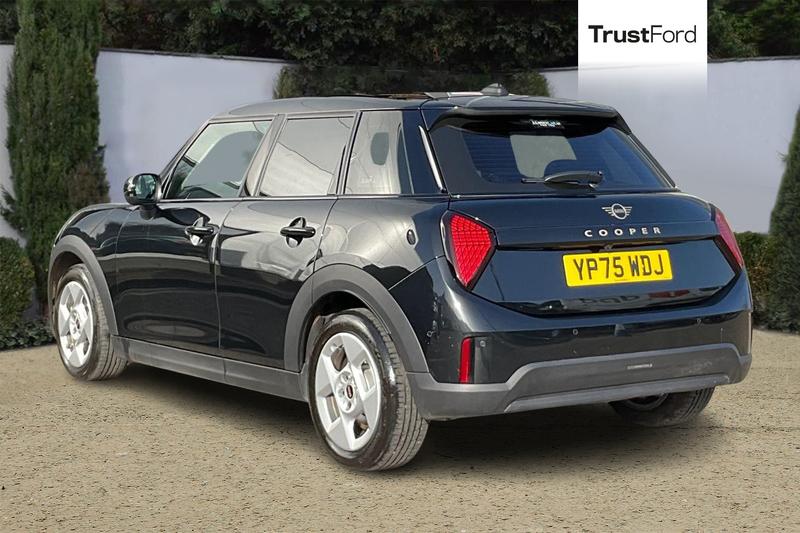 Used MINI Cooper 2025 for sale - 77672614: Photo 2