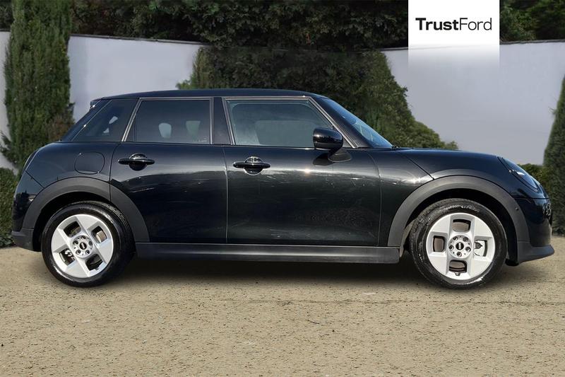 Used MINI Cooper 2025 for sale - 77672614: Photo 3