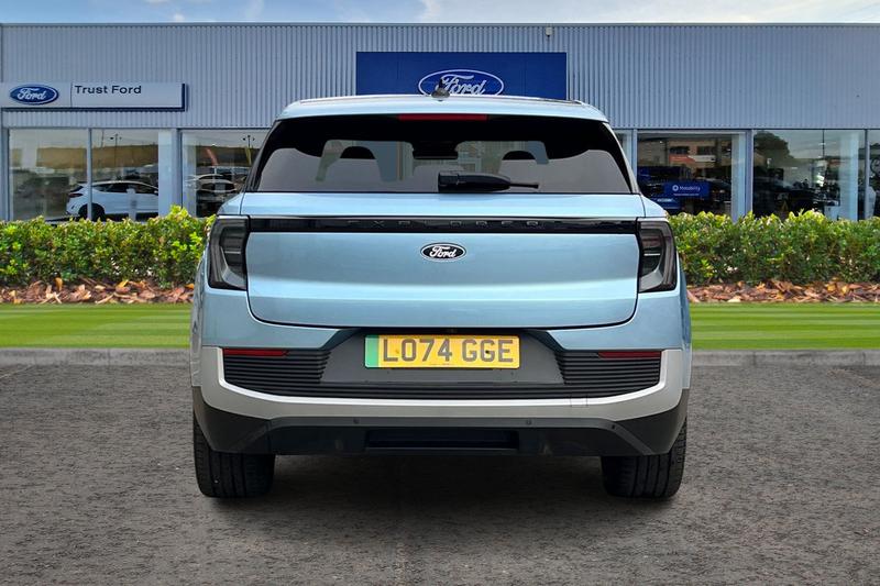 Used Ford Explorer 2024 for sale - 76653378: Photo 7