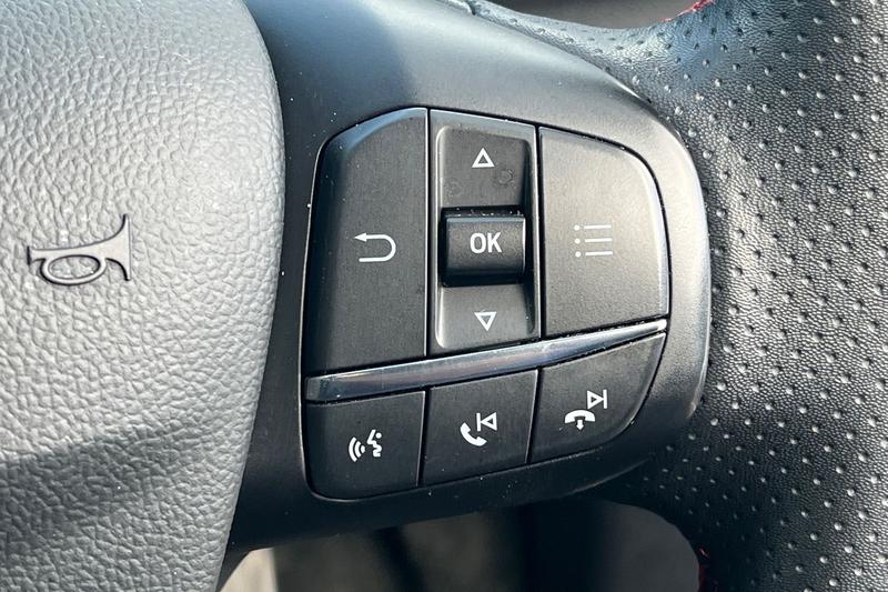 Used Ford Focus 2022 for sale - 76038198: Photo 25