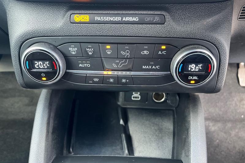 Used Ford Focus 2022 for sale - 76038198: Photo 28