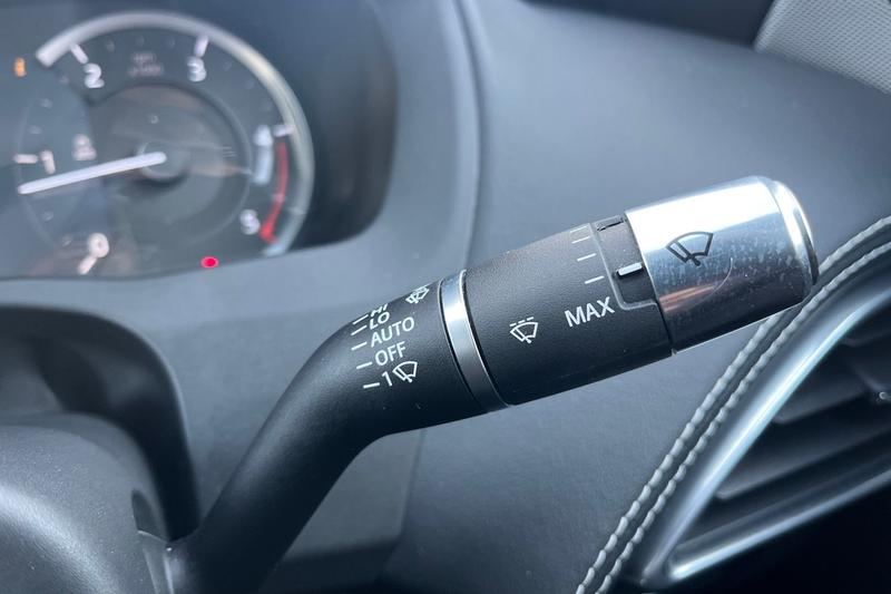 Used Jaguar XE 2019 for sale - 76744293: Photo 15