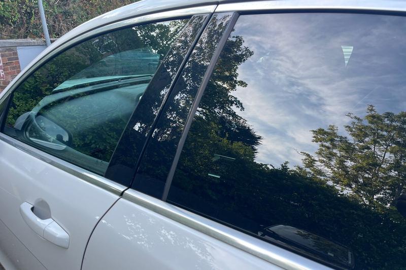 Used Jaguar XE 2019 for sale - 76744293: Photo 32