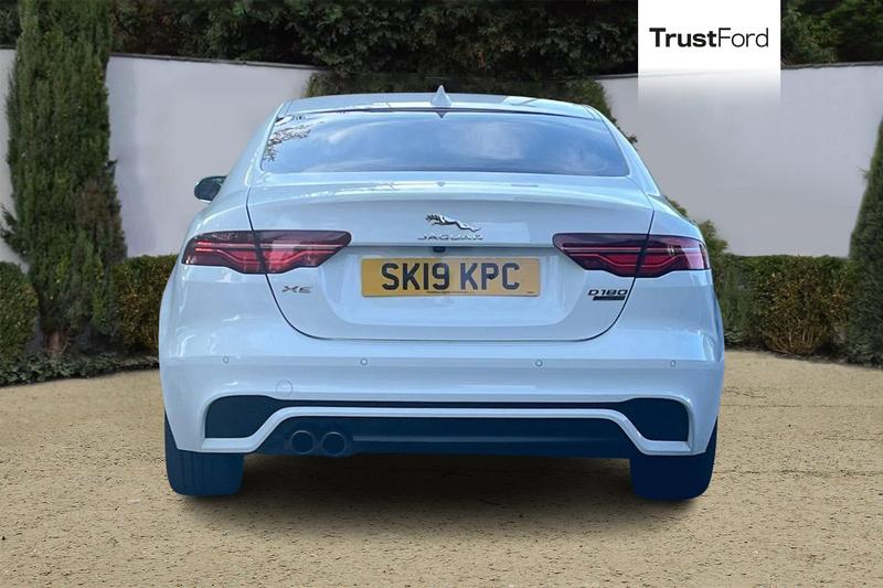 Used Jaguar XE 2019 for sale - 76744293: Photo 7