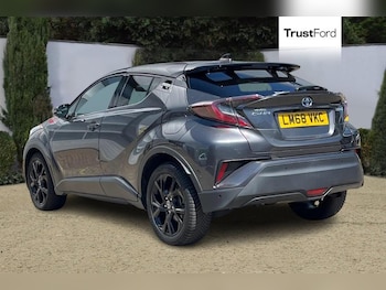 Used Toyota C-HR 2018 for sale - 79128635: Photo