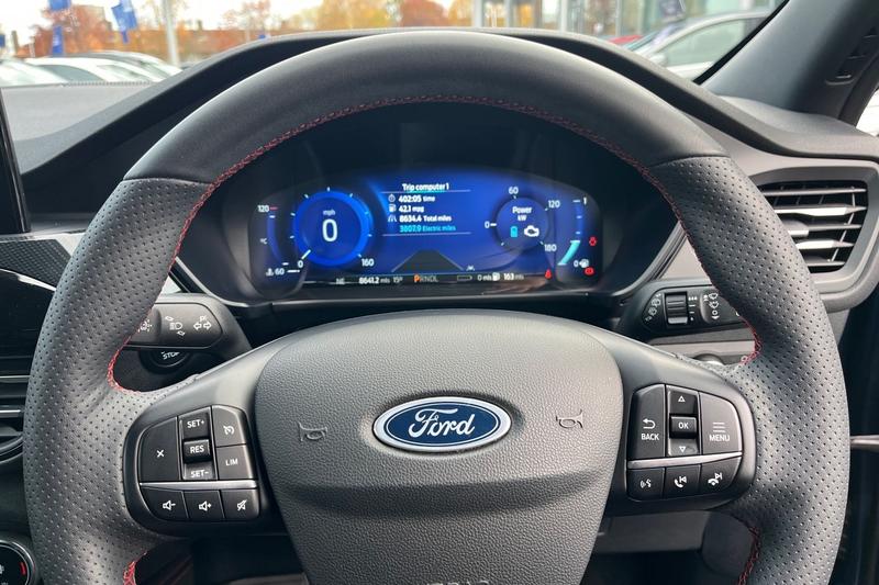 Used Ford Kuga 2023 for sale - 76480316: Photo 12