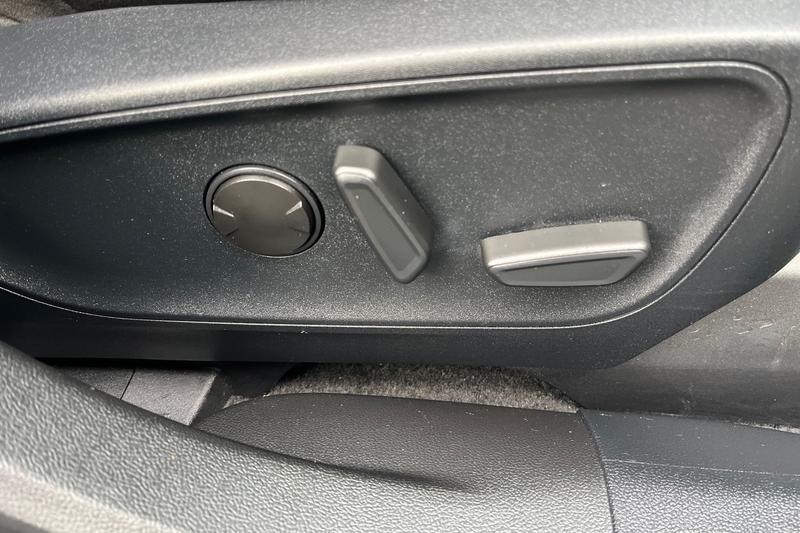 Used Ford Kuga 2023 for sale - 76480316: Photo 29