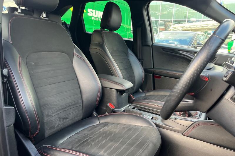 Used Ford Kuga 2020 for sale - 76738869: Photo 17