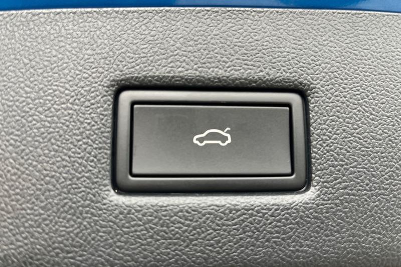 Used Ford Explorer 2024 for sale - 76452845: Photo 39