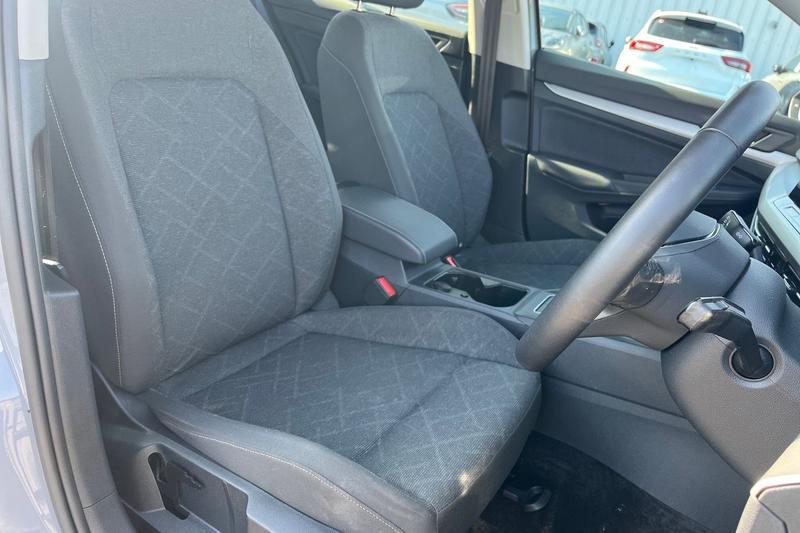 Used Volkswagen Golf 2024 for sale - 77733197: Photo 17