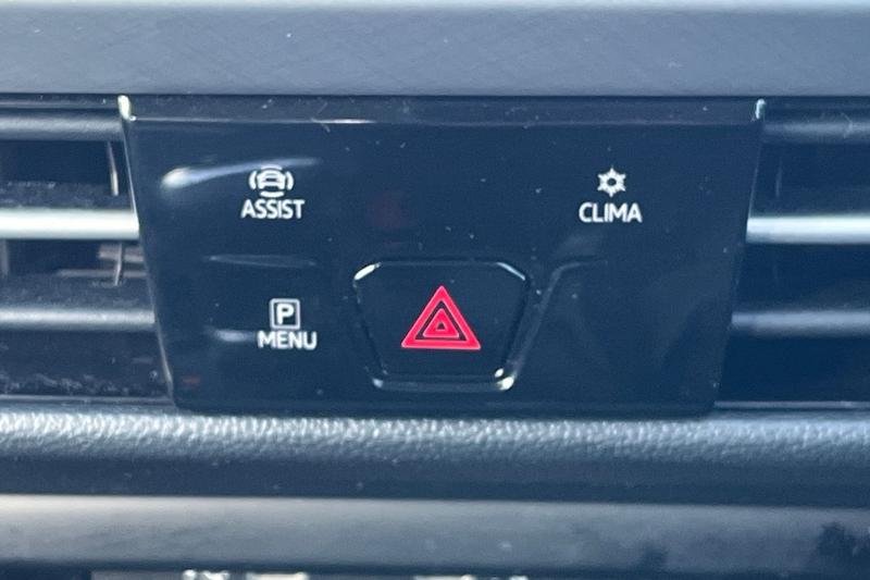 Used Volkswagen Golf 2024 for sale - 77733197: Photo 32