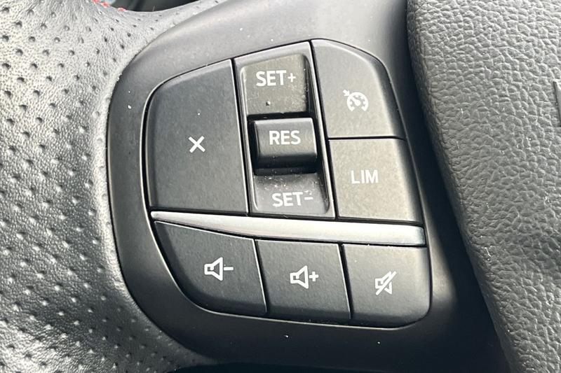 Used Ford Kuga 2021 for sale - 77819714: Photo 35