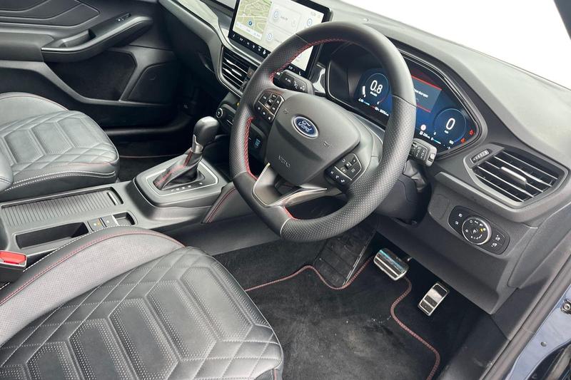 Used Ford Focus 2024 for sale - 76937174: Photo 9