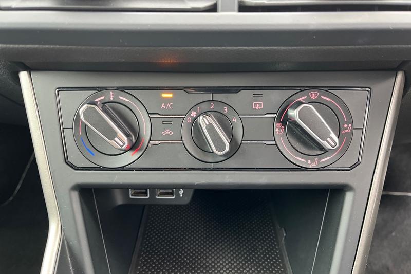 Used Volkswagen Polo 2020 for sale - 76234913: Photo 30