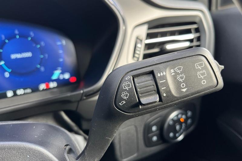 Used Ford Focus 2022 for sale - 76389596: Photo 15